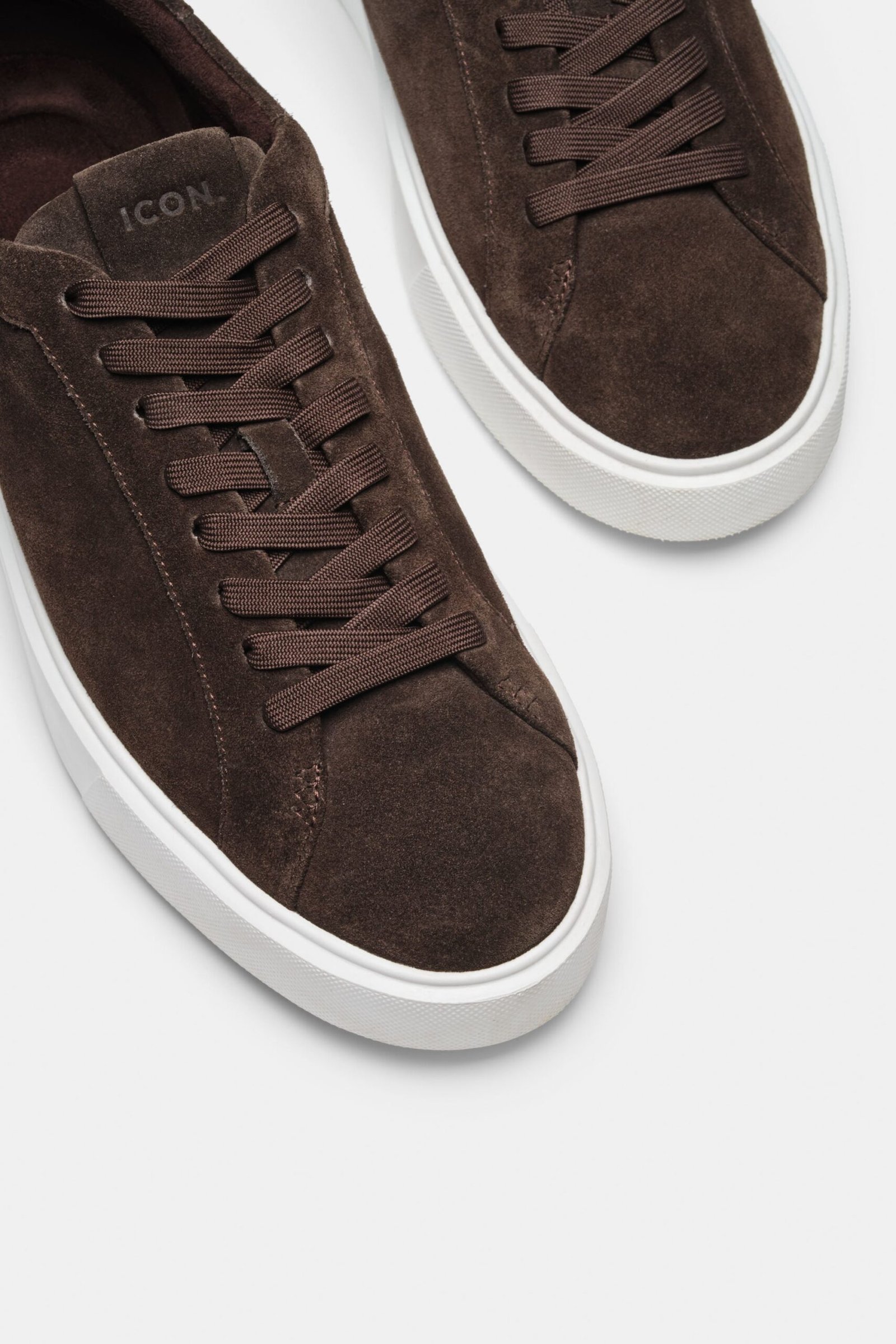 THE CLASSIC SUEDE TRAINER - Image 31